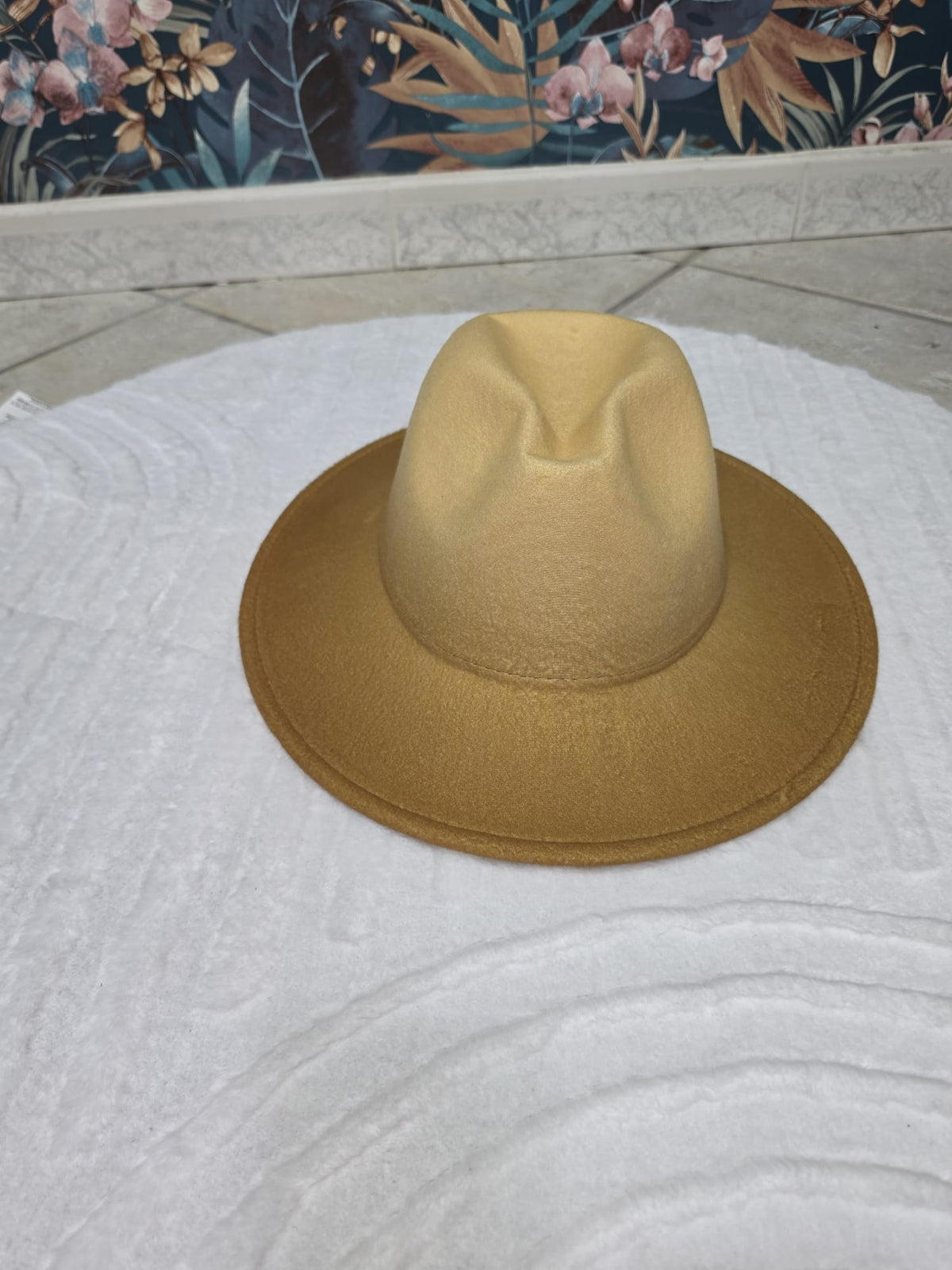 Cappello in camoscio