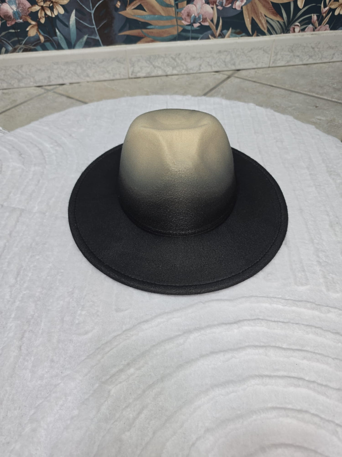 Cappello in camoscio
