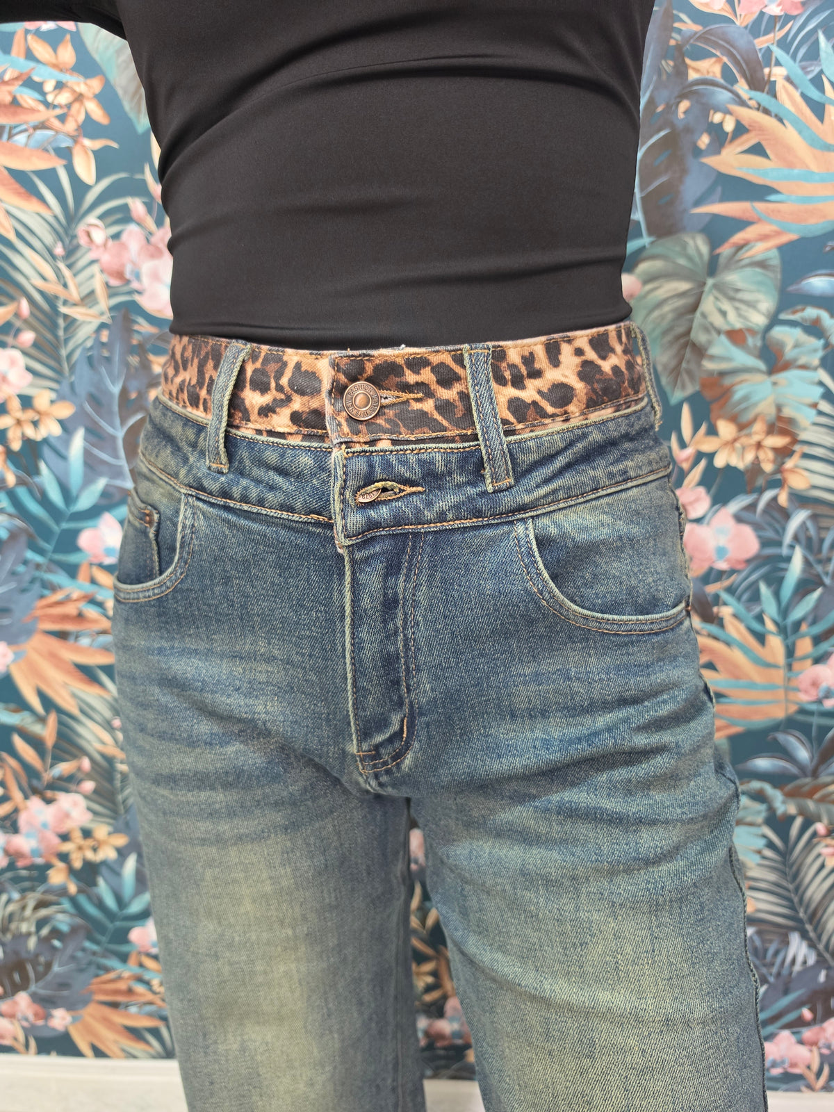 Jeans con doppia chiusura